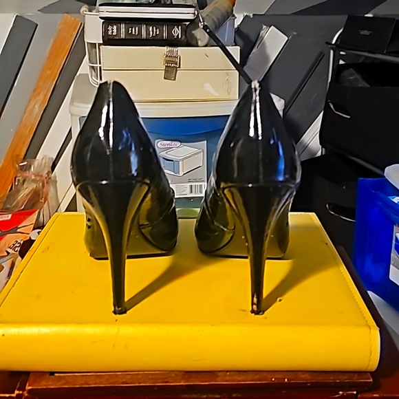 Spring Designer Shoes, Sz 9, Forest Green blends w/Deeper Green on Heel, 4" Heel - Picture 8 of 11